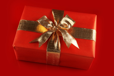 Paeckchen rot 715369 web R K B by Tim Reckmann pixelio.de